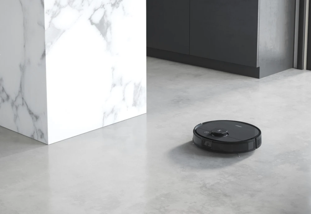 robot vacuum and mop cleaner